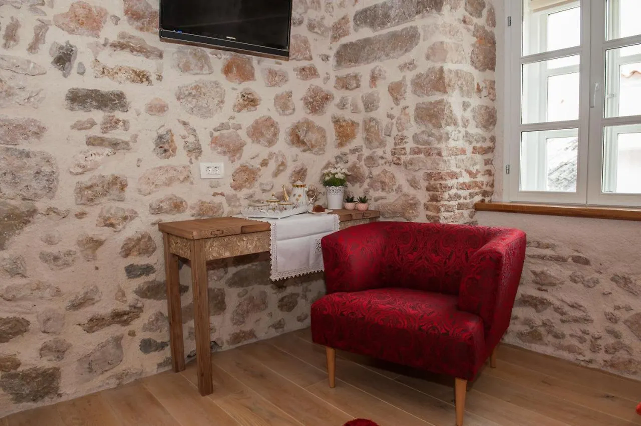 Sobe Bile Bed & Breakfast Pag Town 4*,  Croatia