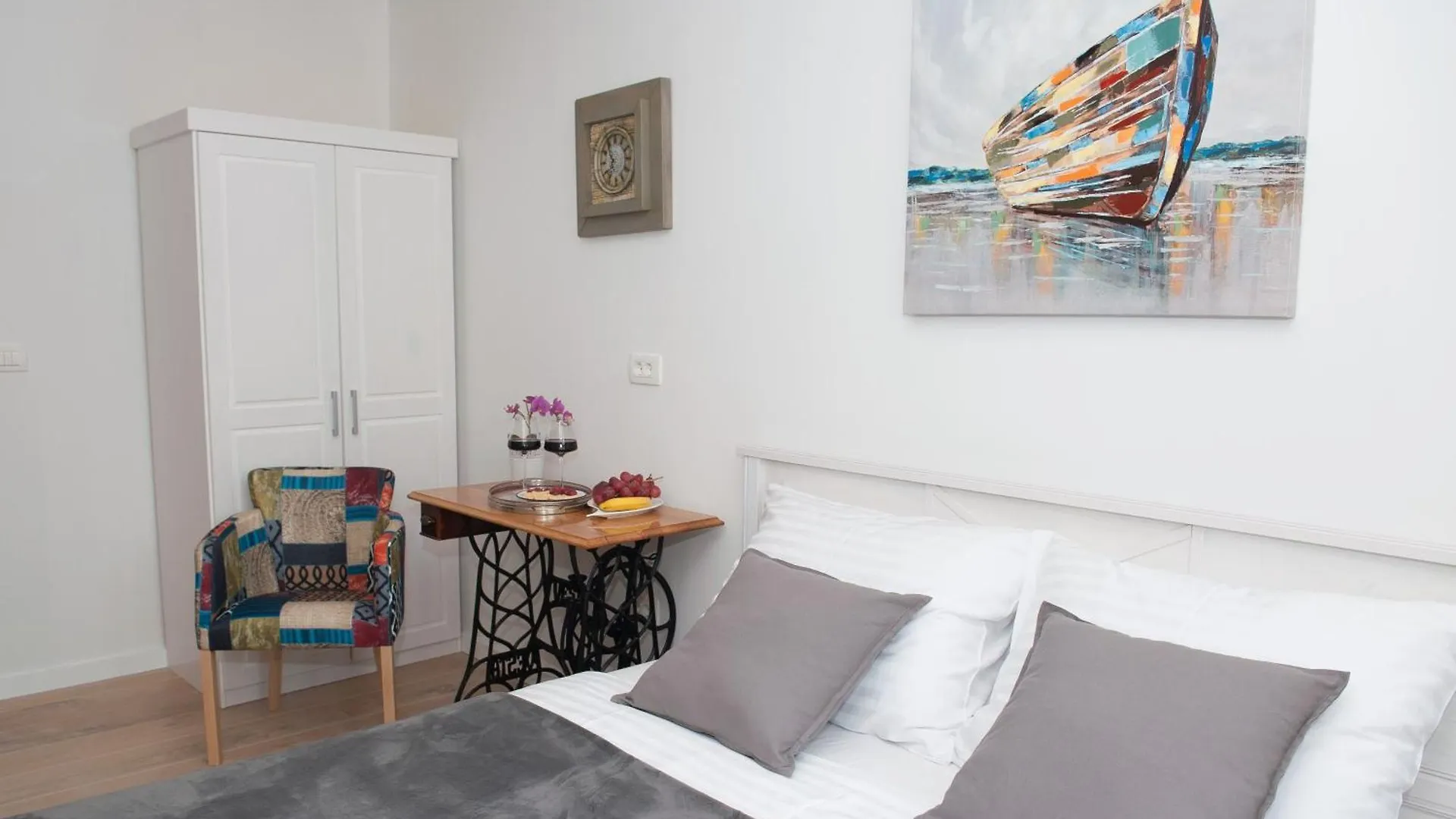 ****  Sobe Bile Bed & Breakfast Pag Town Croatia