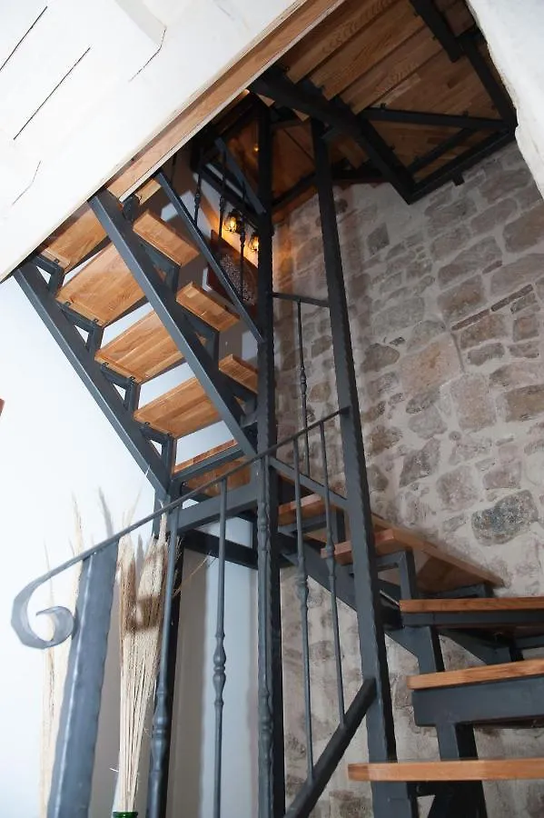 Sobe Bile Bed & Breakfast Pag Town 4*,  Croatia